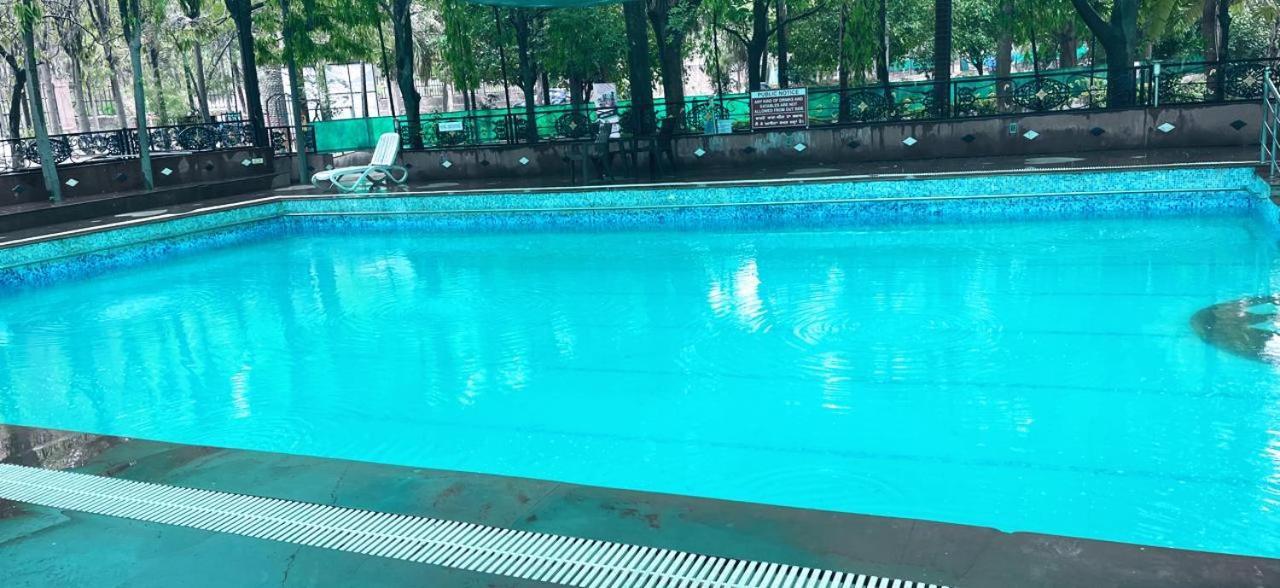 Kangs Nirvana Resorts And Spa Mahalpur Екстер'єр фото