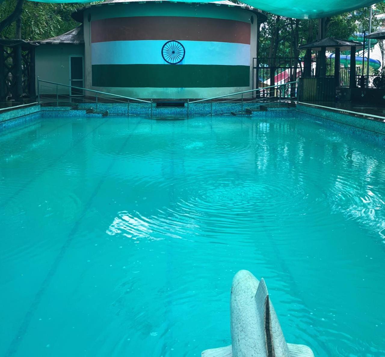 Kangs Nirvana Resorts And Spa Mahalpur Екстер'єр фото