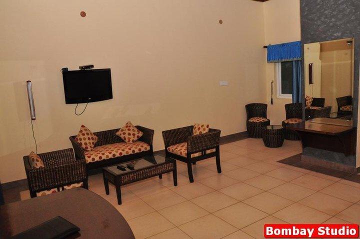 Kangs Nirvana Resorts And Spa Mahalpur Екстер'єр фото