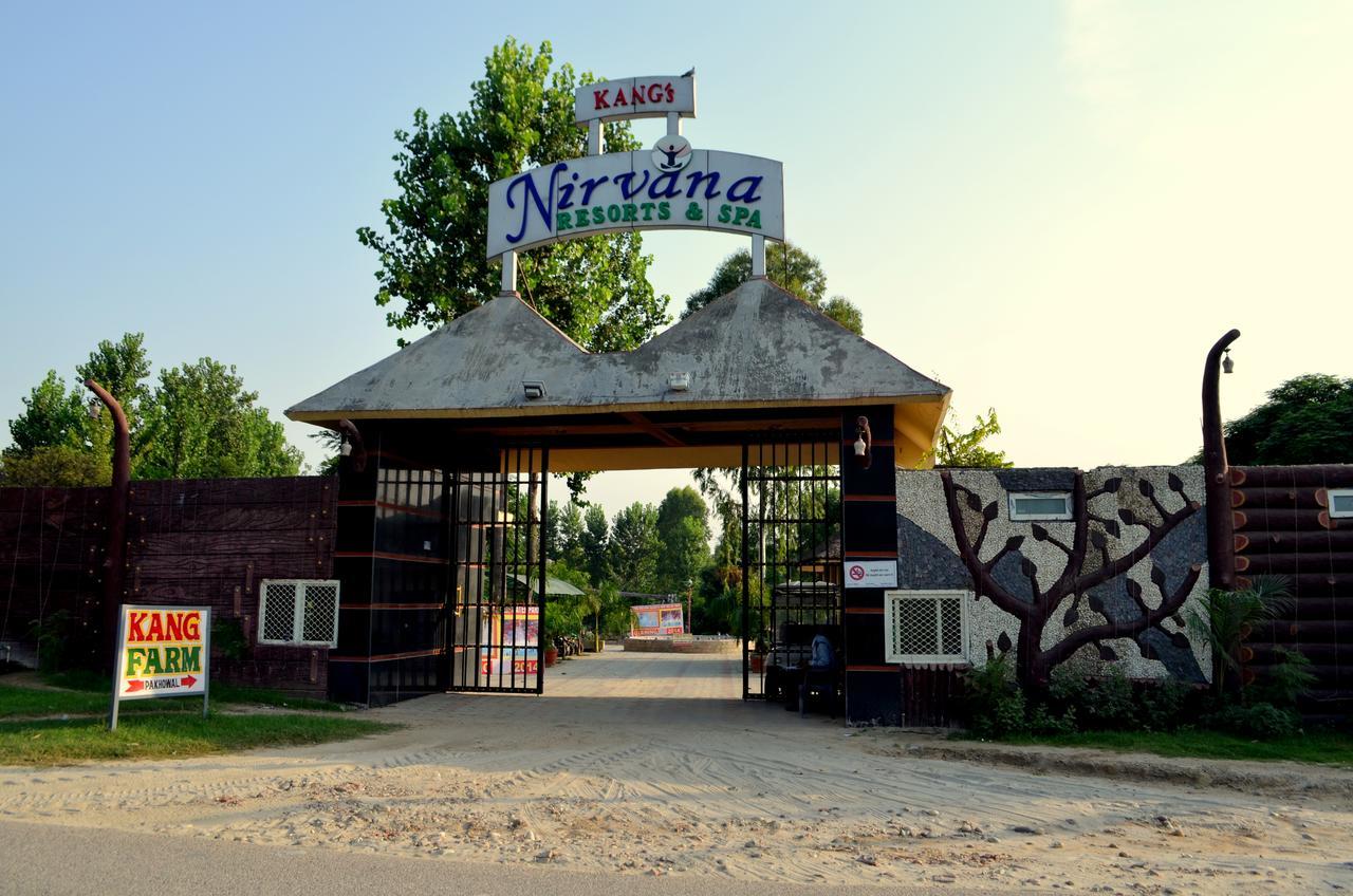 Kangs Nirvana Resorts And Spa Mahalpur Екстер'єр фото