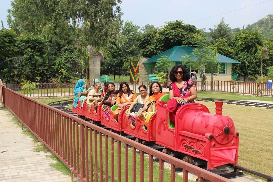 Kangs Nirvana Resorts And Spa Mahalpur Екстер'єр фото
